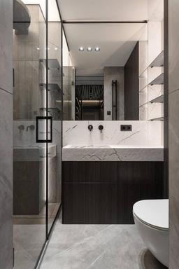 Фото з опису виконавця