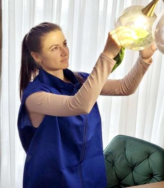 Фото з опису виконавця